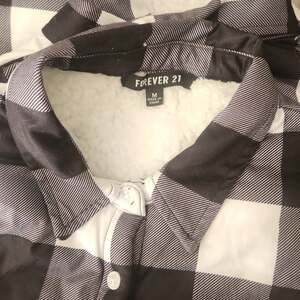 Forever 21 Buffalo Plaid Sherpa Lined Button Down Jacket Shacket